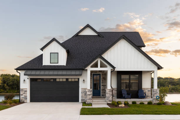 Best Asphalt Shingles Roofing  in Fort Mckinley, OH